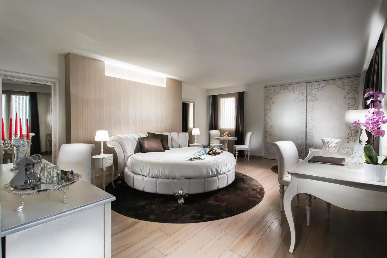 Princier Fine Resort & Spa Rimini Bagian luar foto