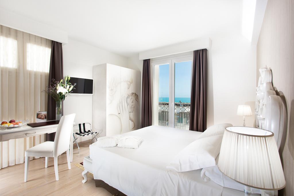 Princier Fine Resort & Spa Rimini Bagian luar foto
